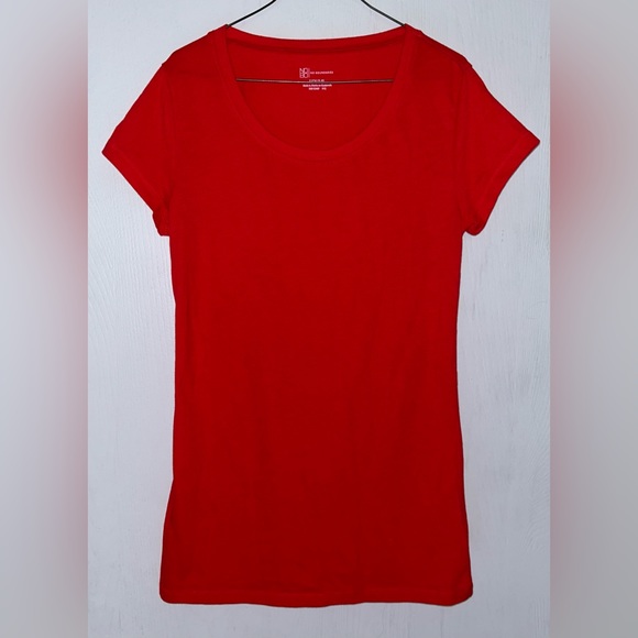 Coral Red T-shirt - Picture 1 of 4